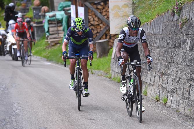 Natnael Berhane and Winner Anacona near the end of stage 5 at the Tour de Suisse (фото: Tim de Waele/TDWSport.com)