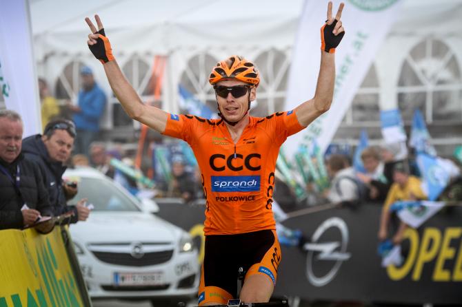 Jan Hirt (CCC Sprandi Polkowice) празднует победу на этапе (фото: Josef Vaishar/cycling.photography)