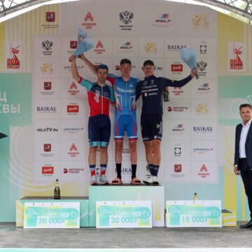 «Пять колец Москвы»: последний этап выиграл Бугаенко, победитель веломногодневки белорус — Евгений Королек