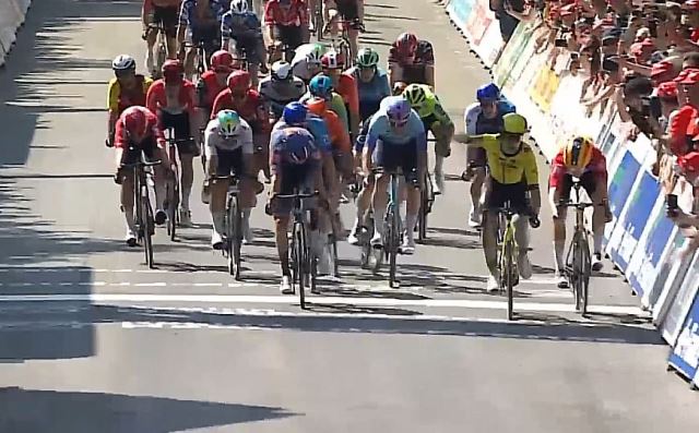 232628d270ff4d7fcd34e1f3fb7de4ec