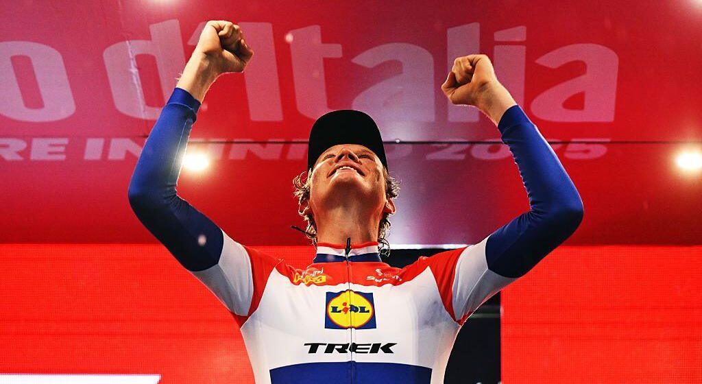 Хул бьет Бритона Тарлинг, чтобы выиграть Джаро 10 этапа 10