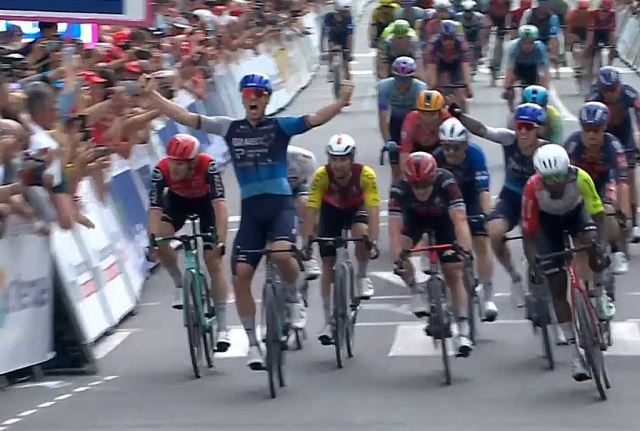 678084447fea6205d734a9b8fa007676