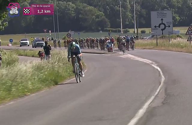 8d7054b44190d9af28a2c6e3a0c45d84