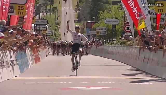 a69778755749425c9d36a537afb785dd