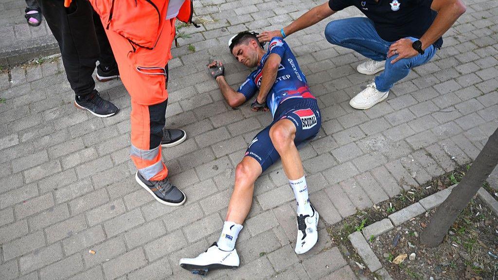 da5779ec06cf328eee3ccccfacb95422