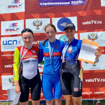 Кубок России: Самсонова выигрывает «разделку», Крапивина групповую гонку