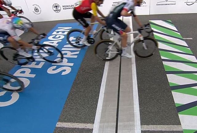 0fb307de89e636e244276edd905cff94