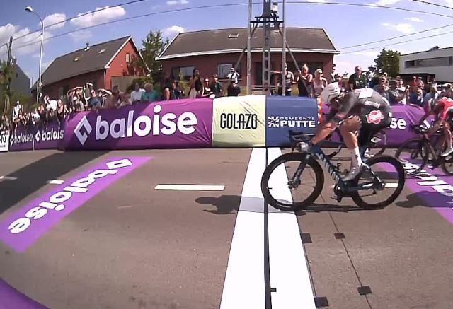 86b5c3f0b63a59a5ab1422b51973b8cd