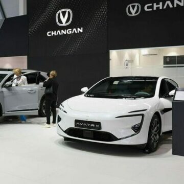 1 Автомобили Чанган в салоне официального дилера