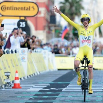 14a7bdbd8fcccd95e7b09806a949a18a Что означают разные цветные майки в Тур де Франс?