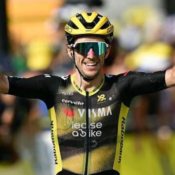 1617f449c537f62c4fabc1aa5e1a9612 Йейтс выигрывает 10 этап в День Бастилии, когда Ирландия Хили берет желтый