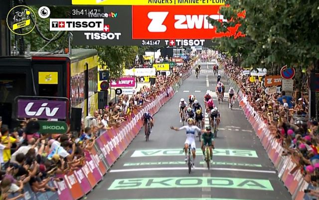 3b1d2a71403b0892a4bf3bbb8d6cf65b