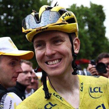 Ван Эрт выигрывает финальный этап как титул тура Pogacar Seals