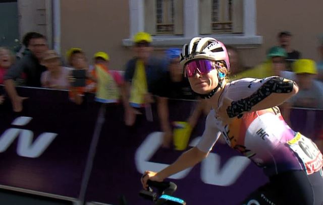 e5310edd1bfdf9313722a4f1a18e63e0