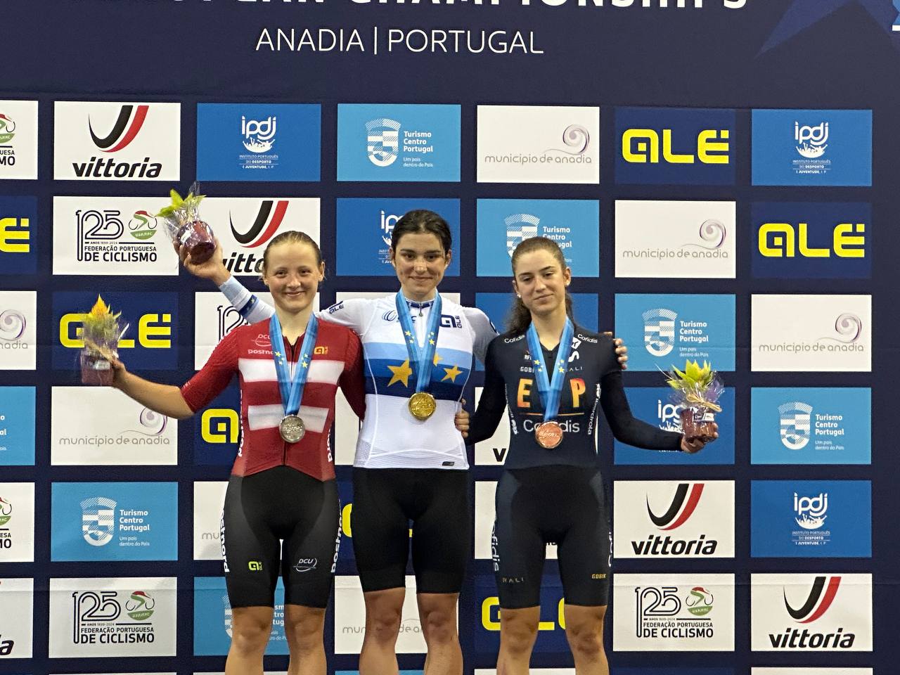 e66746ec7bdb4d332932fcfa4819ce6d