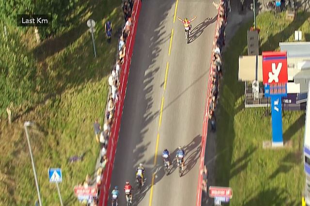 05b1f76a0c0866069a9b352e0c35e685