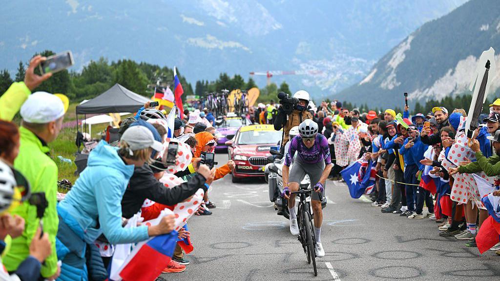 17f62722df4ae48862ca30ecbf506fc4