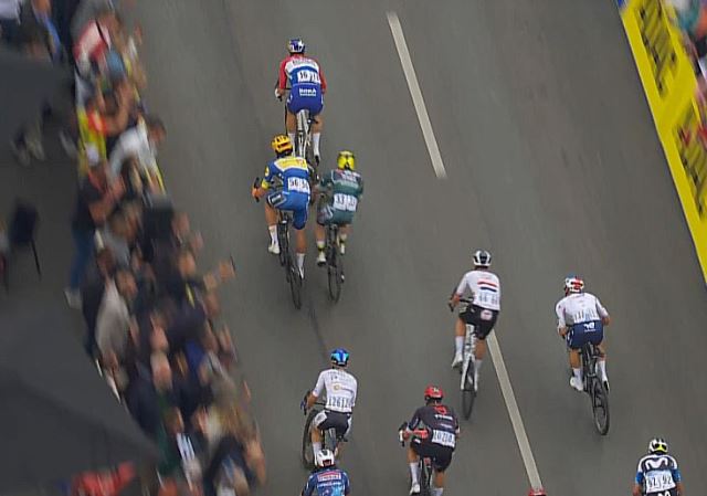 3b5ec4348f8961128b71d182f428906a