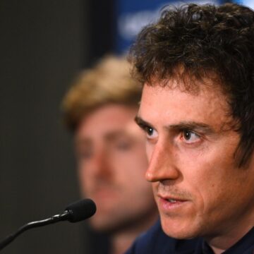 Томас смотрит на роль менеджера Ineos после финальной гонки