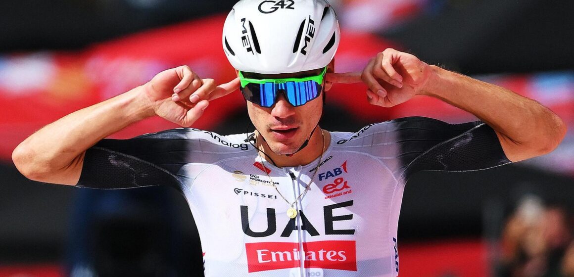 af40b3807ac5e501c68b14ae72fe3504 Аюсо возвращается, чтобы выиграть седьмой этап Вуэльты