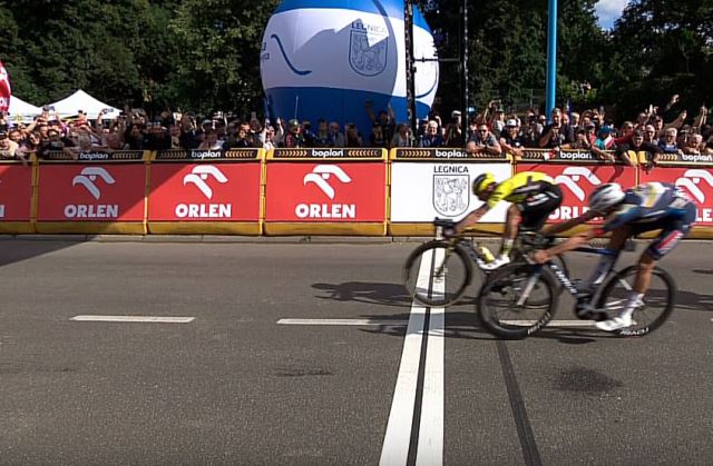 af653d2cf9d019a08171209ca0a321db