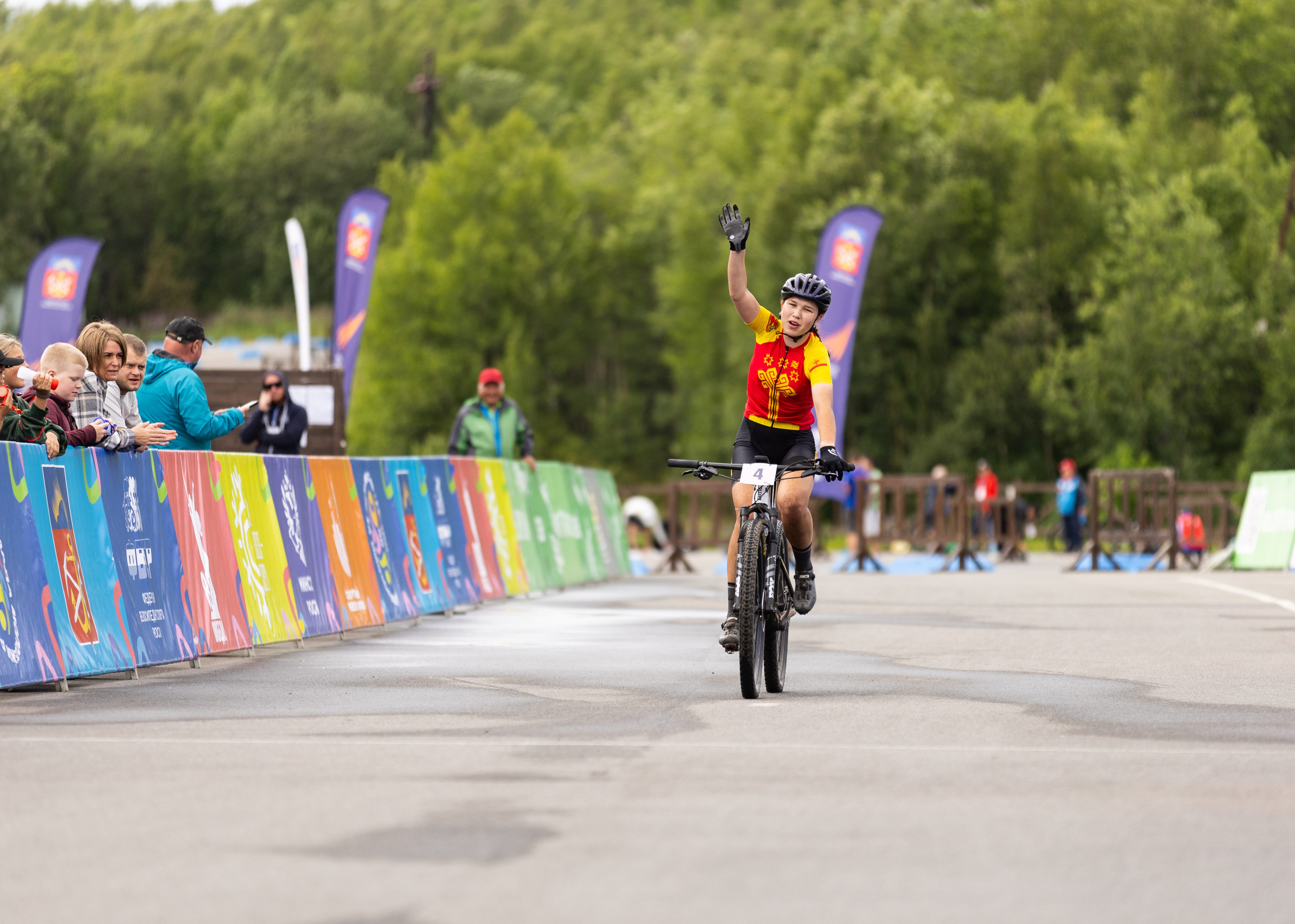 Команда Чувашской Республики заняла первое место на VI летней Спартакиаде молодежи России по маунтинбайку 3 cc0ec32d49cfc2bca1be635ed26bb4a8