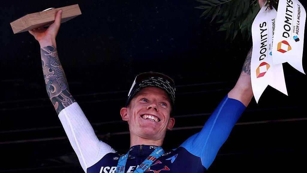 d6d8c256a43193dac9403bbc64e3e18f