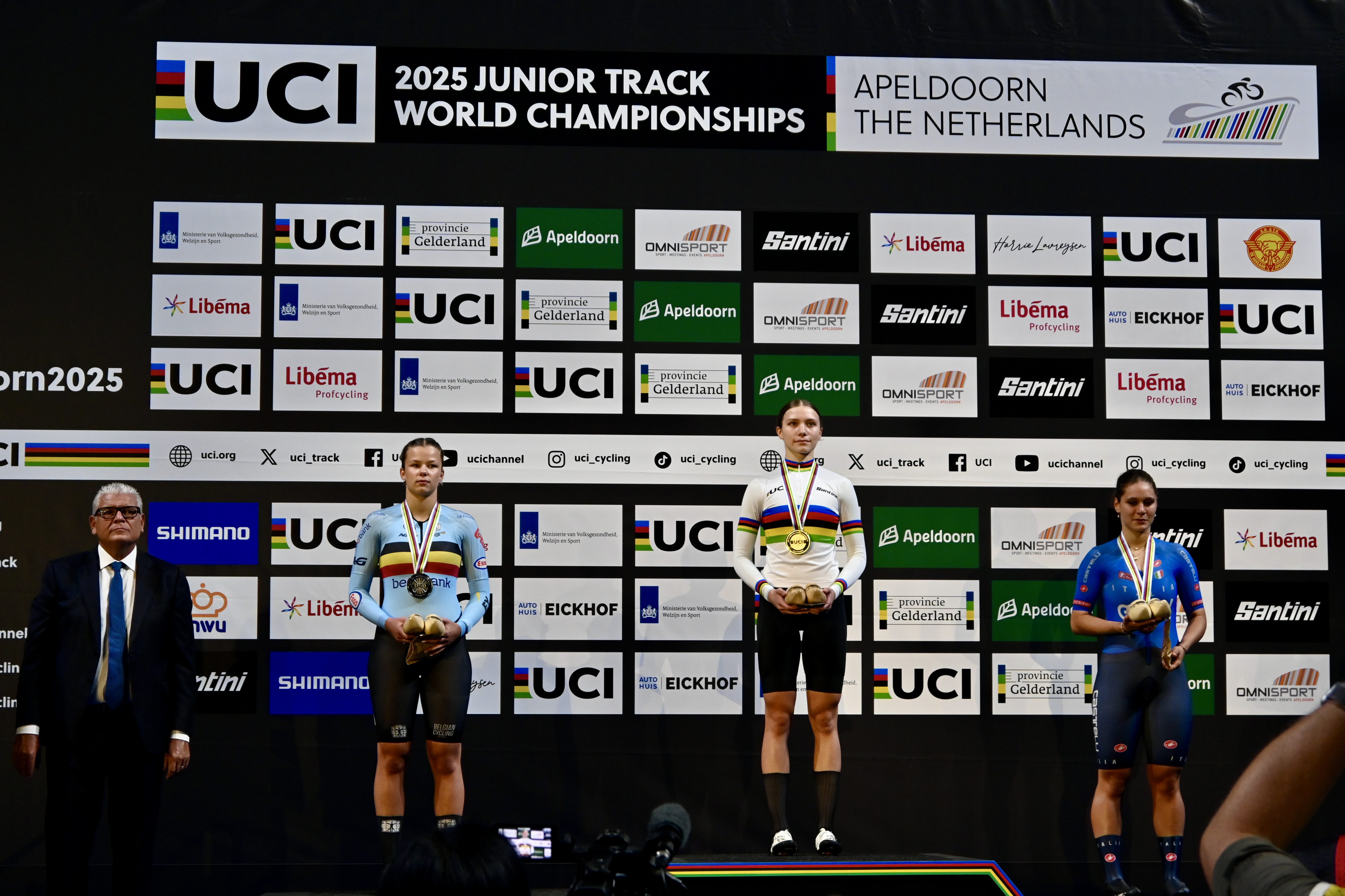 Триумфальное выступление российских спортсменов на юниорском чемпионате мира по велоспорту на треке в Апелдорне! 1 d98c9e2079e40c0a2051c92e6cff92c6