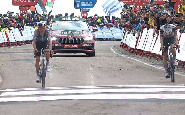 e888b8f4ab008d39339e0fa451458eca