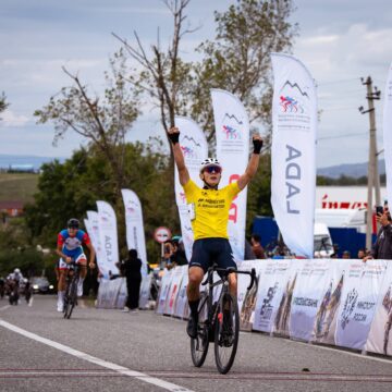 Лидер гонки Савва Новиков — победитель пятнадцатого этапа «Дружбы народов Северного Кавказа»