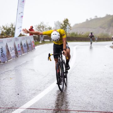 Савва Новиков вновь одерживает победу на многодневке «Дружба народов Северного Кавказа»