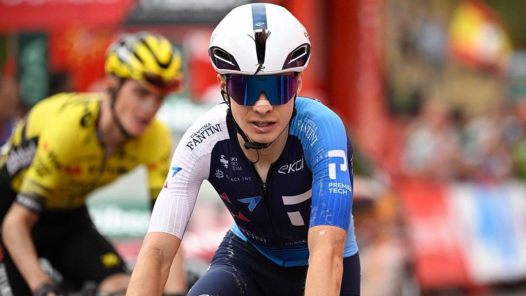 56d06e06cd7df39eab5bc8a8461b025a