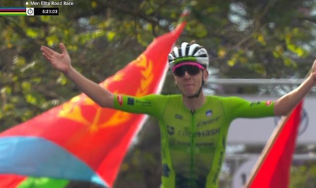 6744ad5b324137fdbb4d3164a9f97e3d