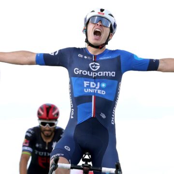 Грегуар лидирует в Туре Британии после победы на четвертом этапе