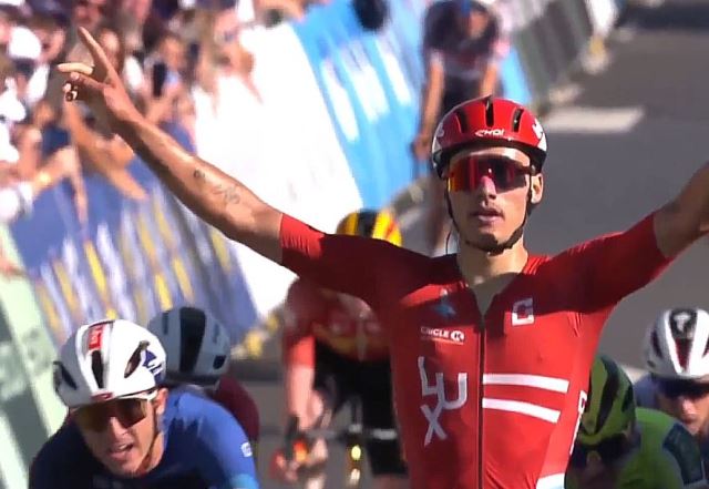 d990e018e85a05279804e490ad9d0cc8