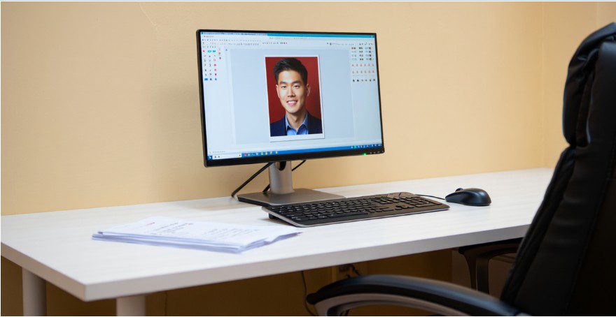 10 Как быстро сделать фото на документы онлайн для визы и других целей?