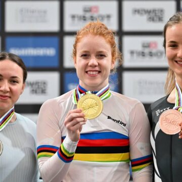 22bf1ee213816671e2b9a4cb3137bd5d Серебро чемпионата мира в гите на 1 километр у Яны Бурлаковой