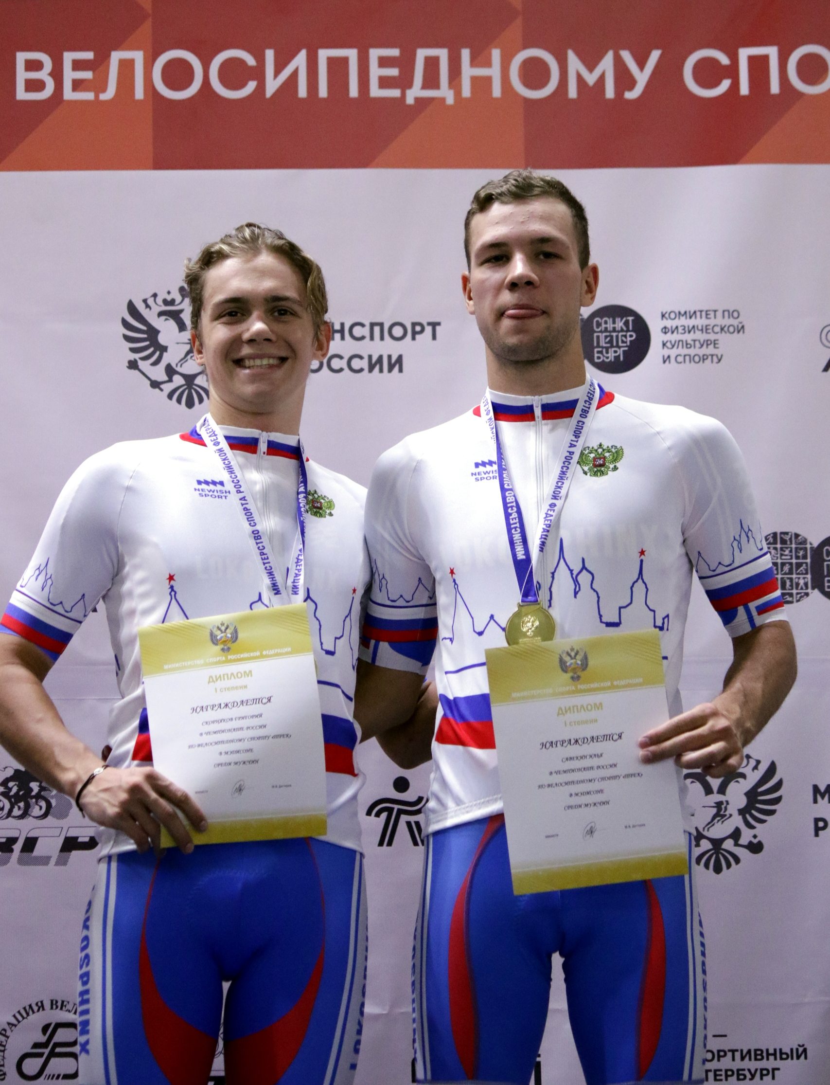 «Едем дальше»: чемпионы России по велотреку в Санкт-Петербурге оценили своё выступление 4 4c084ffb31178c5d59116a8a46db7c83