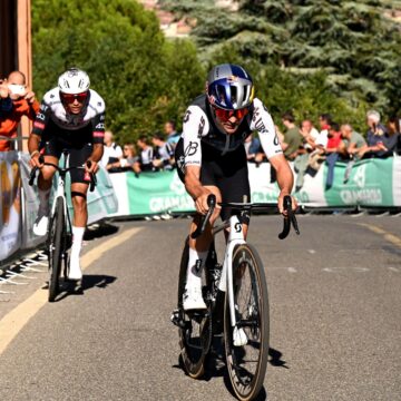 Пидкок уступил место дель Торо на Джиро-дель-Эмилия