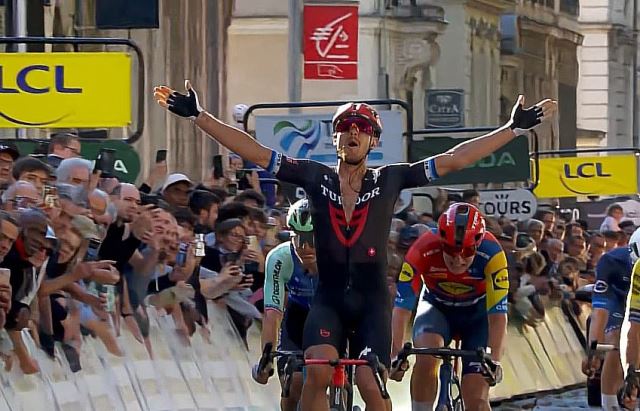 ad038e865ceab74ce43ce5b1200e6df2