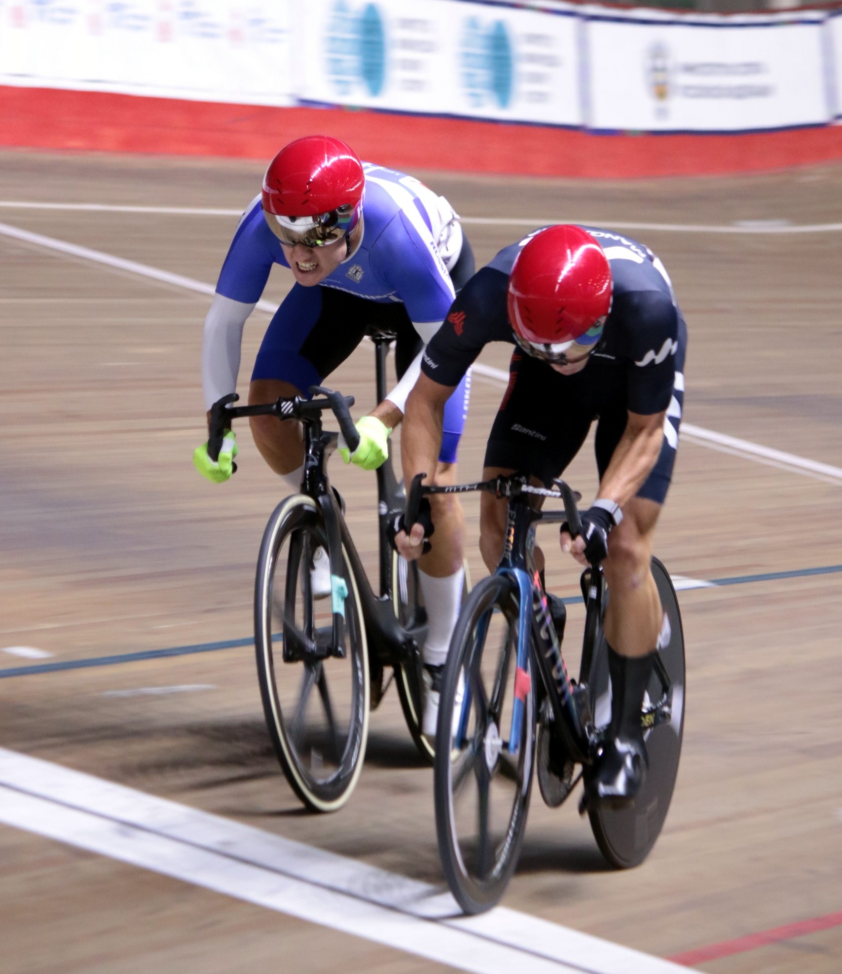 «Едем дальше»: чемпионы России по велотреку в Санкт-Петербурге оценили своё выступление 2 e679baafbe284940f50af7b0bca791fc