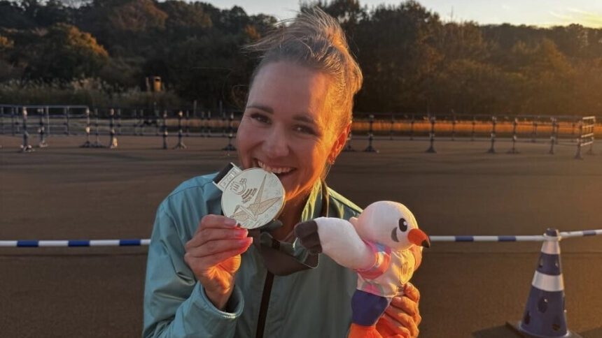 Российская велогонщица Бондарева завоевала золото на Сурдлимпийских играх в Токио