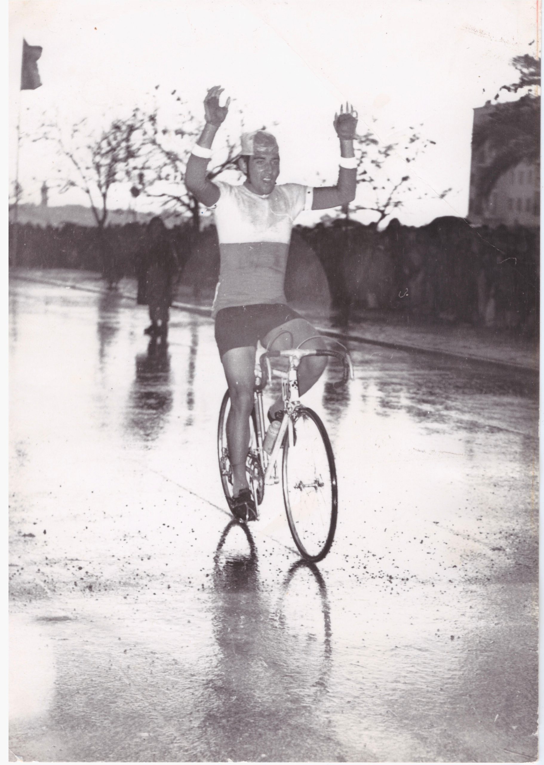 Юрий Андреевич Кучерявый, с днем рождения! 1 f21f71cd63569fd6c60fa4ff28d9f28a