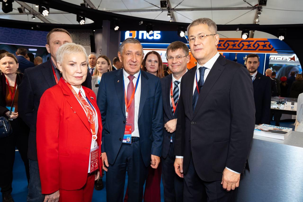 Федерация велосипедного спорта России успешно приняла участие в форуме «Россия — спортивная держава» 1 ff2ad593b2db94135c92753312ba9e3d