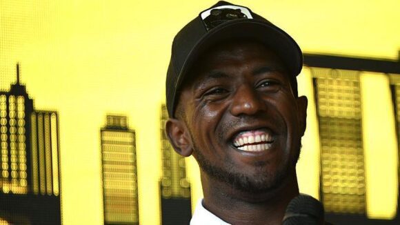 4a72347593c1ae62f01a257c9f82a8ae Историк Гирмей подписывает контракт с новой командой Иньесты