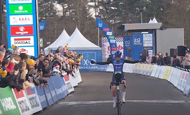 845f8ffcca3fe139f42b41b4af919531