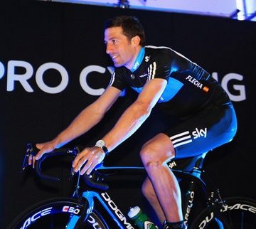 Хуан Антонио Флеча, Кристиан Книис и Майкл Барри продлили контракты с Team Sky