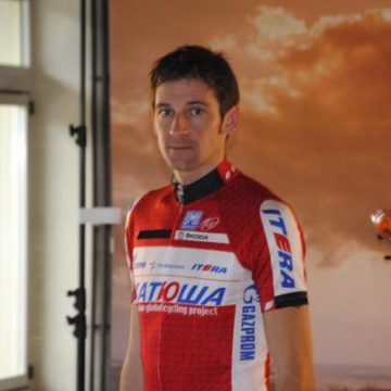 97891 Денис Меньшов продемонстрировал форму команды «Катюша» 2012