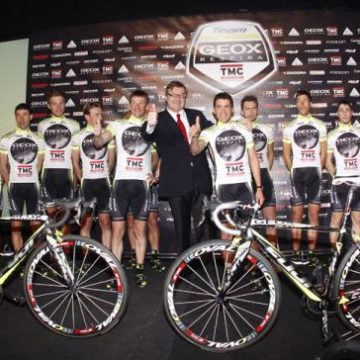 bettiniphoto_0069057_1_full_6001 Фернандес Матхин пытается спасти Geox TMC