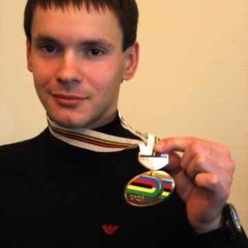 D0-B2-D0-B0-D0-BF-D0-BE-D0-B51 Егор Дементьев (ISD) завоевал золотую медаль в групповой гонке скретч на чемпионате мира по велотреку среди параолимпийцев